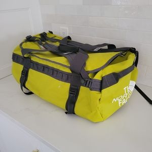 North Face Base Camp Duffel Bag Large 90L Checked Bag Chartreuse Yellow Gray